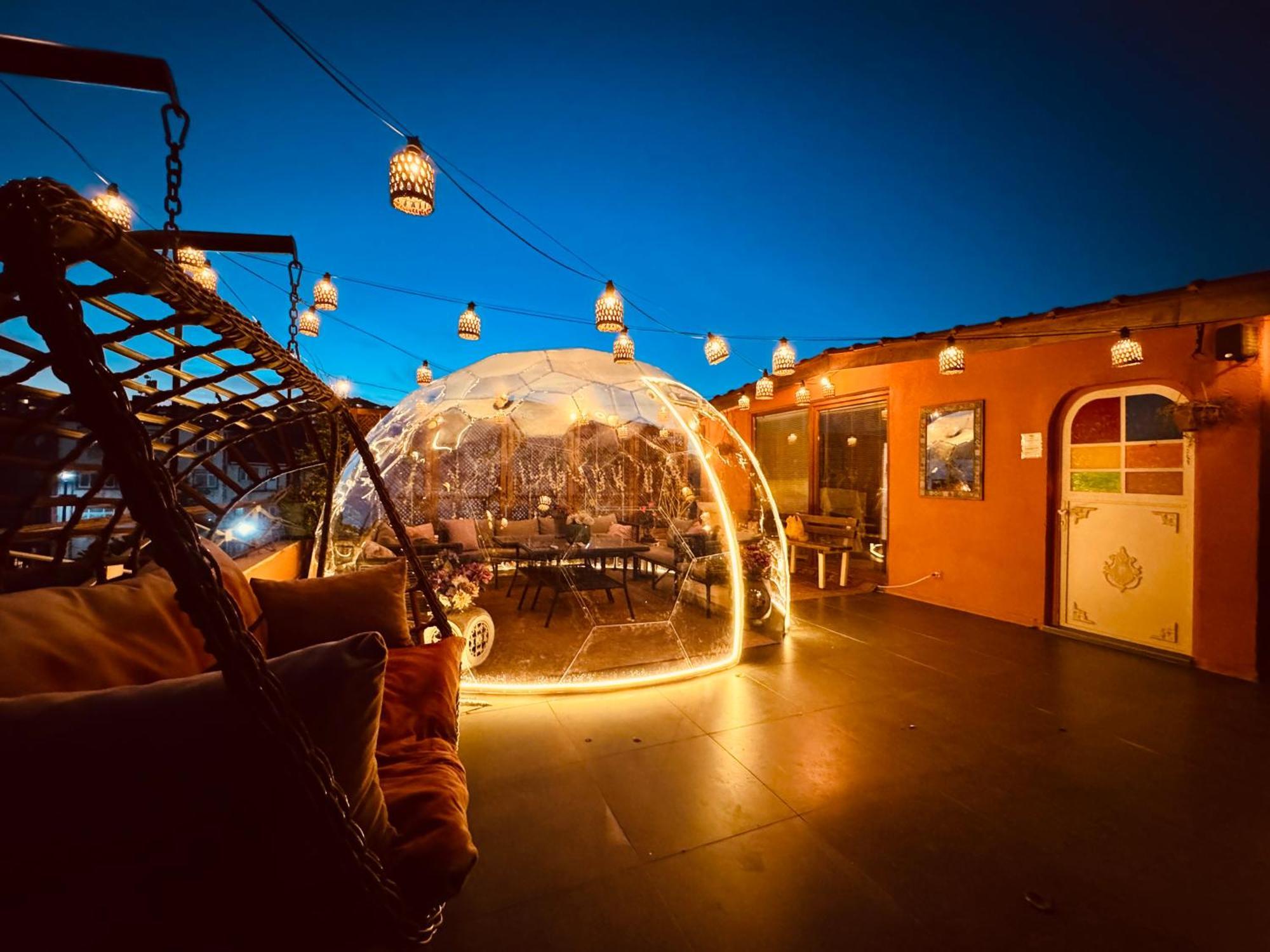 Waterfront Apartment By The Tram - Terrace With Dome & Golden Horn View In Fatih Istanbul Exterior photo