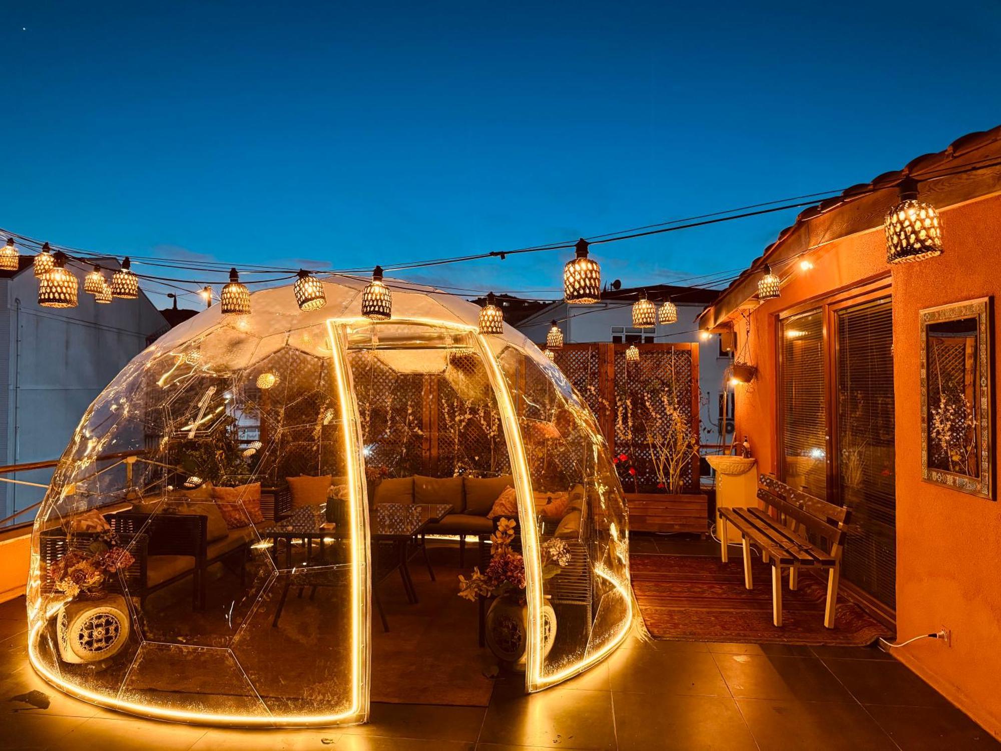 Waterfront Apartment By The Tram - Terrace With Dome & Golden Horn View In Fatih Istanbul Exterior photo